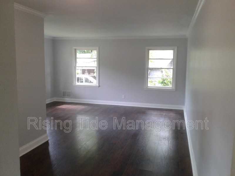 948 Hickory Dr - Photo 5 of 50