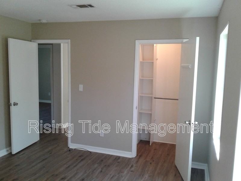 6109 Shady Ln - Photo 7 of 15