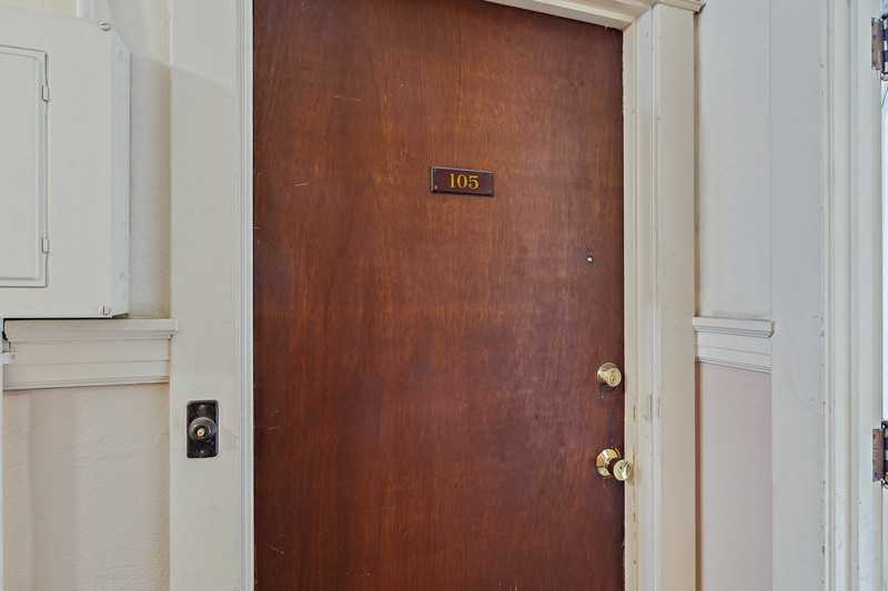 115 Bellevue Ave E #105 - Photo 4 of 16