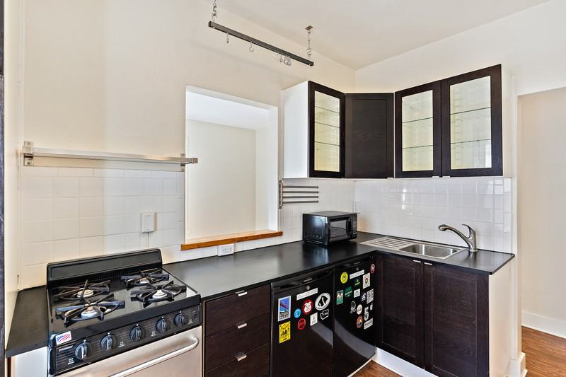 115 Bellevue Ave E #105 - Photo 6 of 16