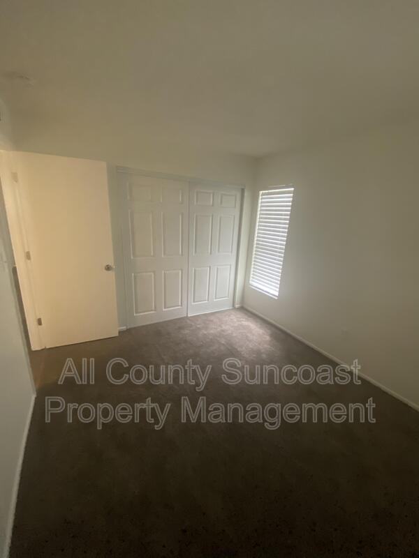 7450 35th St N #901 - Photo 7 of 12
