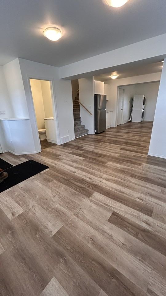 6319 122 Ave Nw - Photo 2 of 17