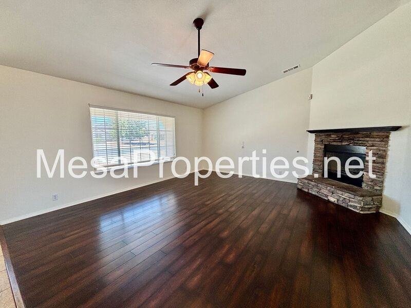 21172 Cabernet Ln - Photo 4 of 22