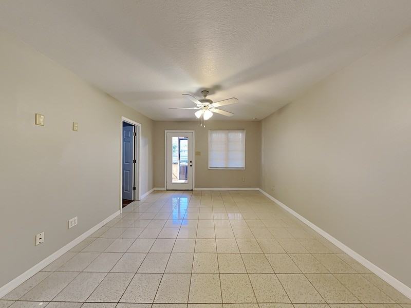 1431 Seminola Blvd #1 - Photo 2 of 16