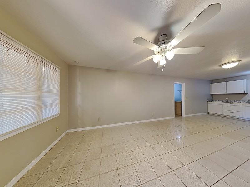 1431 Seminola Blvd #1 - Photo 5 of 16