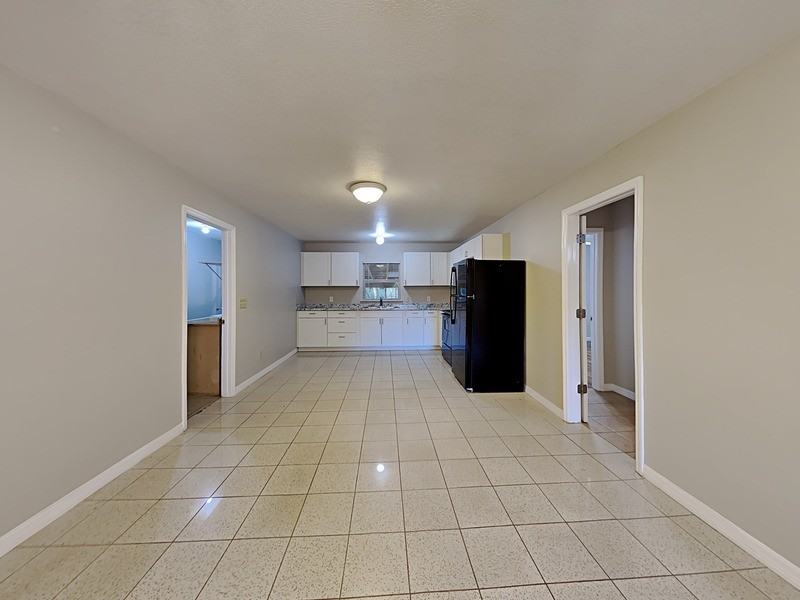1431 Seminola Blvd #1 - Photo 7 of 16
