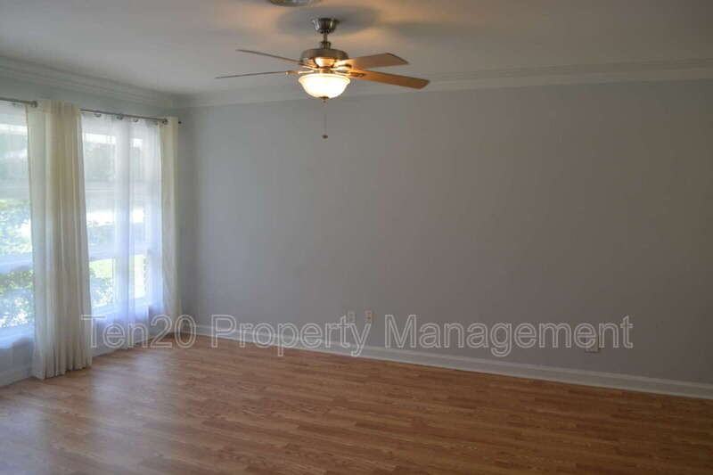 1815 Marilon Dr - Photo 4 of 42
