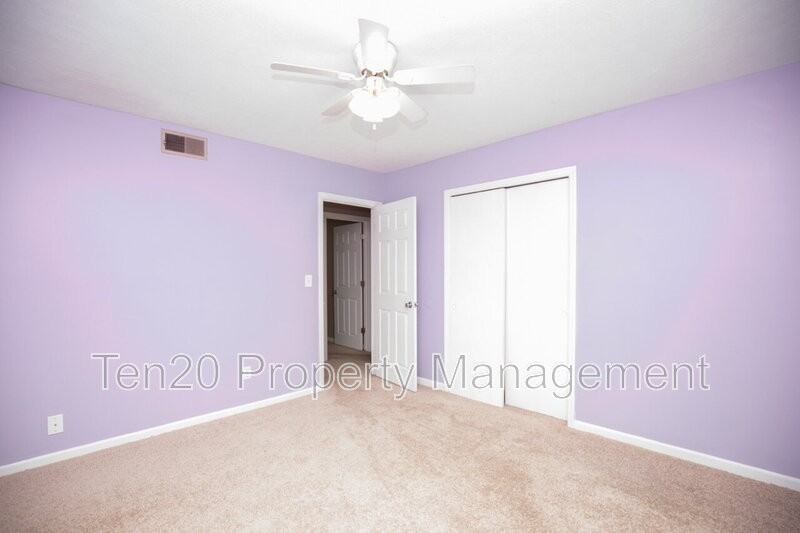5827 Gene Ave - Photo 7 of 22