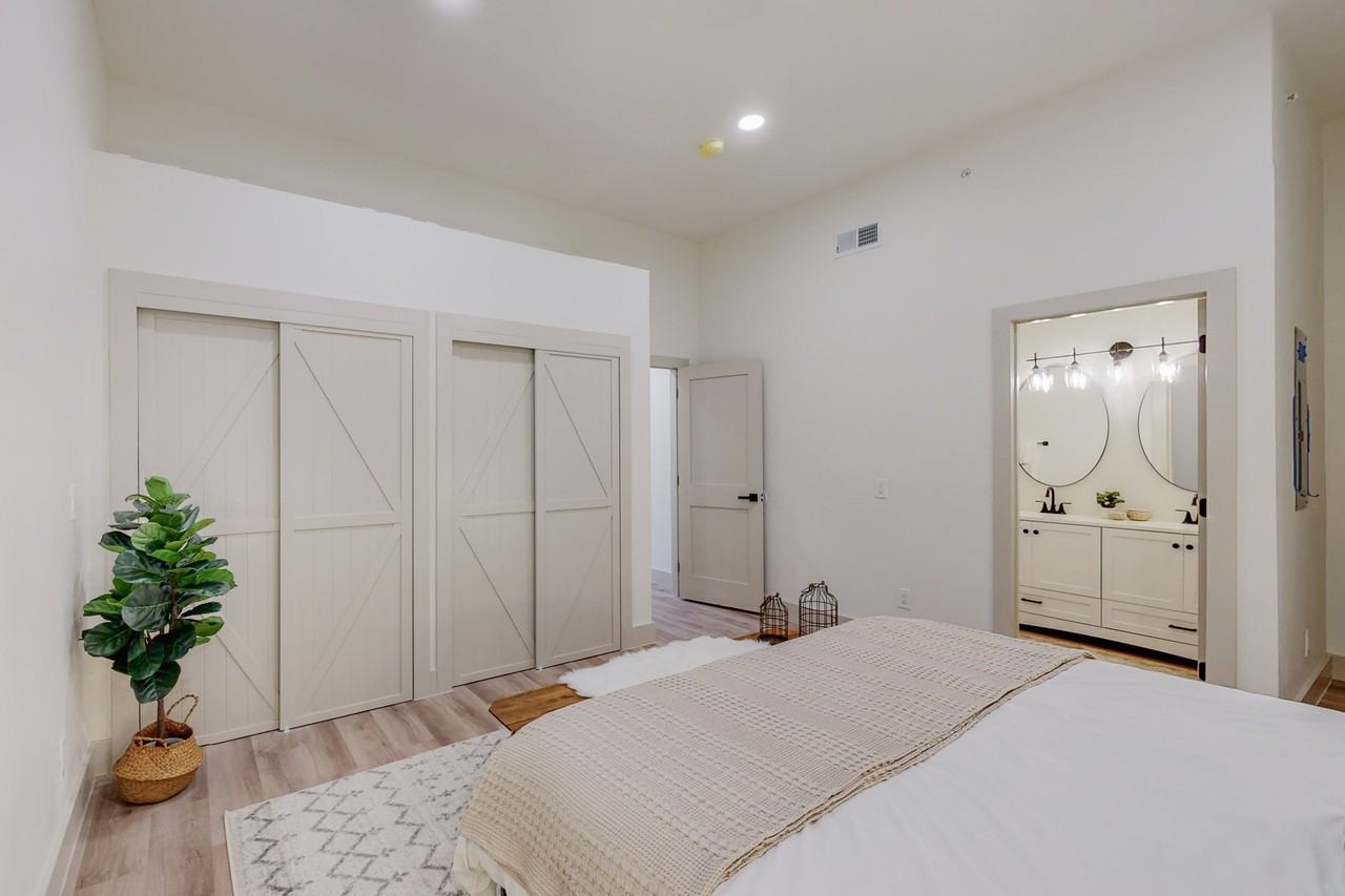223 Sierra Dr Se #B1 - Photo 4 of 18