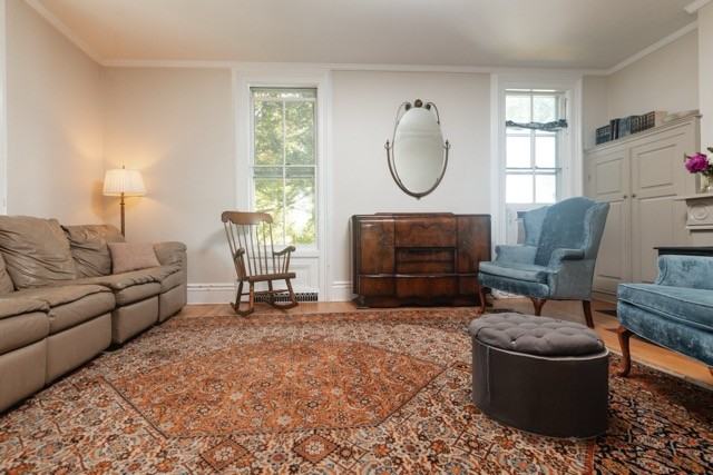 32 Lake Ave #MAIN - Photo 2 of 12