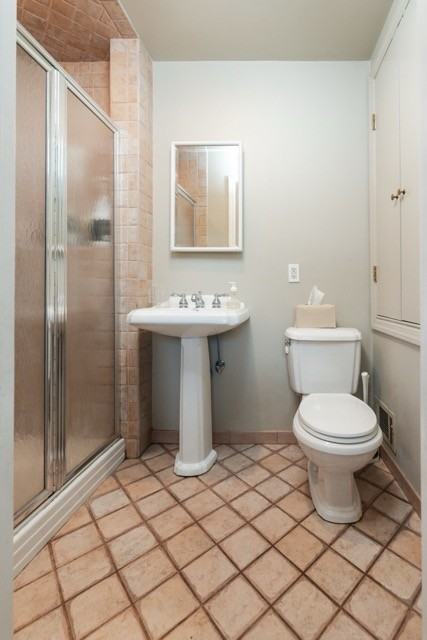 32 Lake Ave #MAIN - Photo 7 of 12