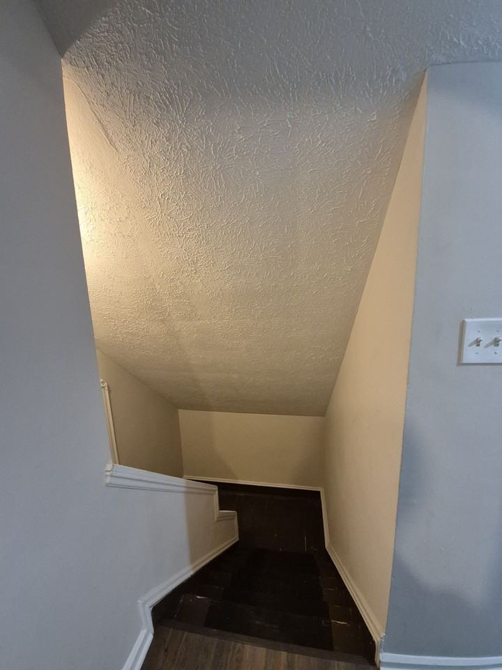3741 E 118th St #3 - Photo 6 of 7