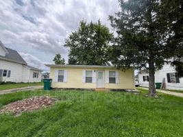 featured image of 1124 S East St