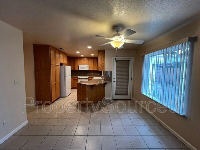 1769 Nehemiah Dr - Photo 5 of 29