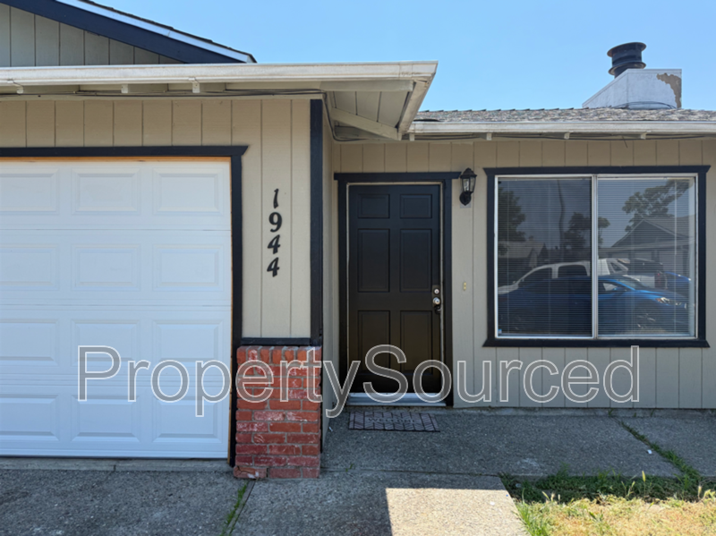 1944 Hickock Ct - Photo 3 of 41