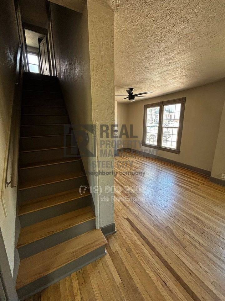 410 W 13th St - Photo 2 of 10