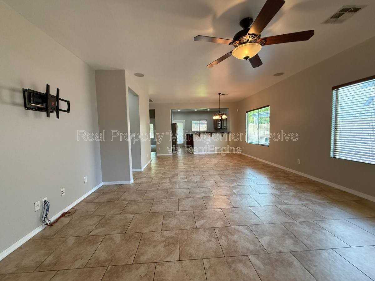 27516 N 17th Ln - Photo 3 of 10