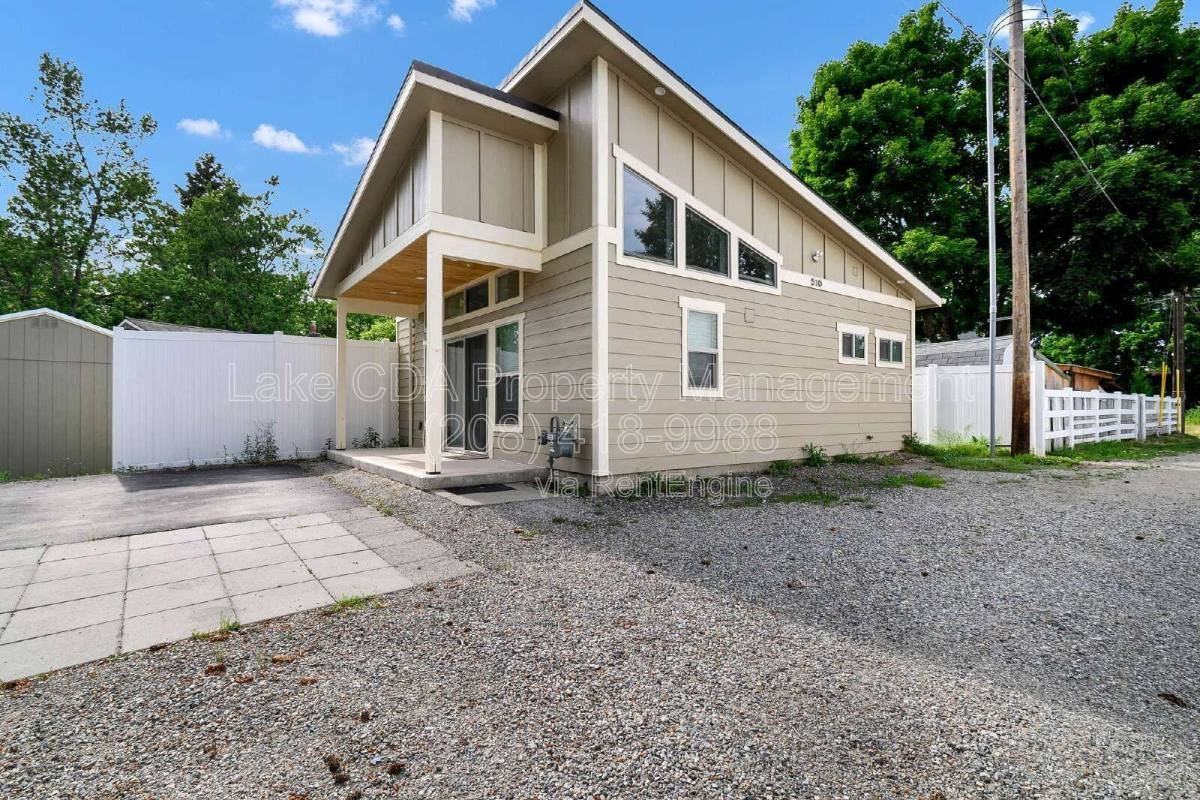 510 S 15th St - Photo 4 of 10