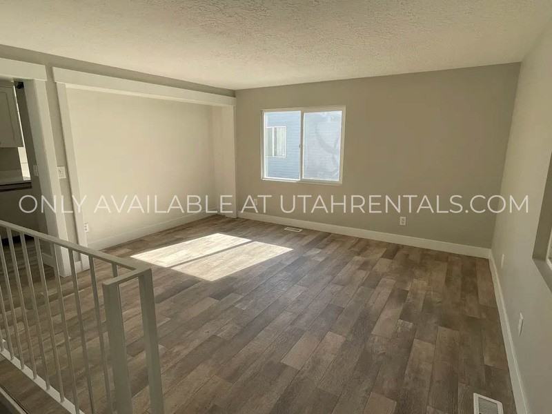 947 Sw - Photo 4 of 16