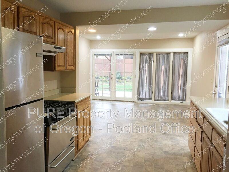 6320 Ne Simpson St - Photo 3 of 20