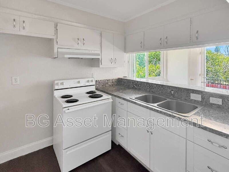 4110 34th Ave #4 - Photo 2 of 23