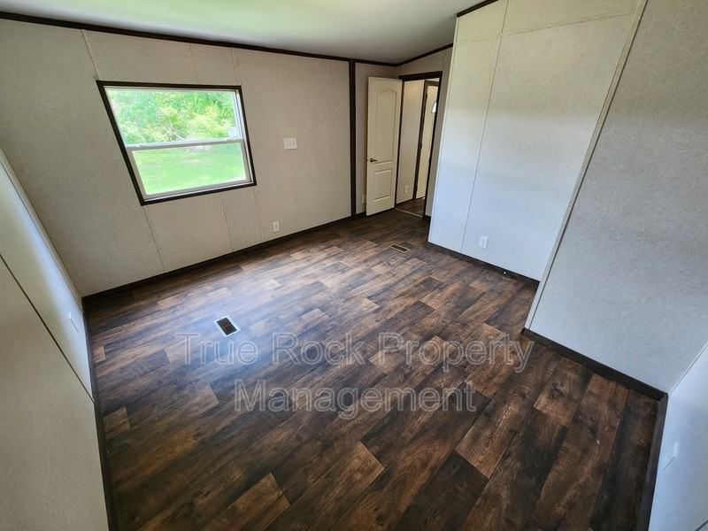 16339 County Road 3594 - Photo 4 of 9