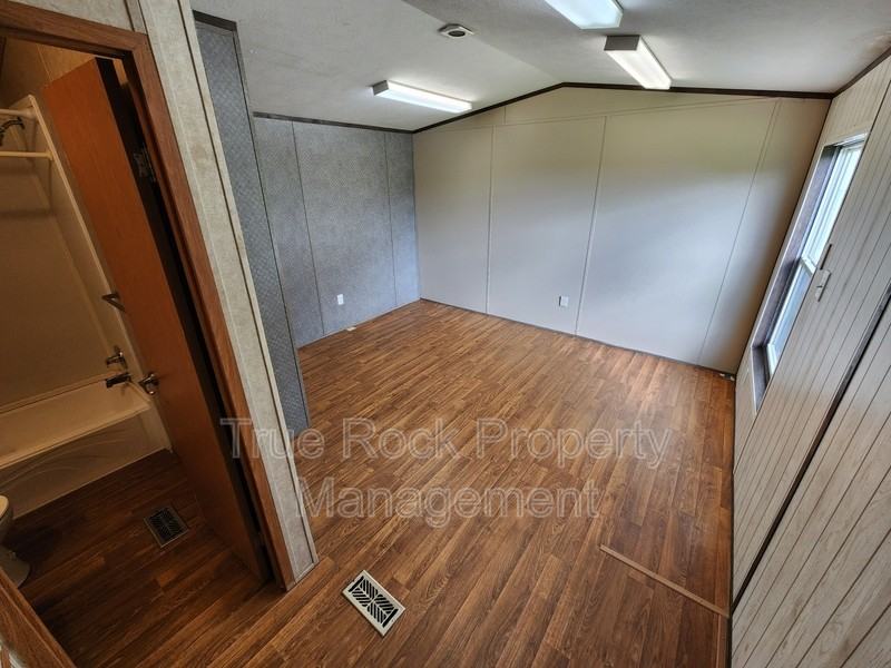 16505 County Road 3594 - Photo 6 of 11