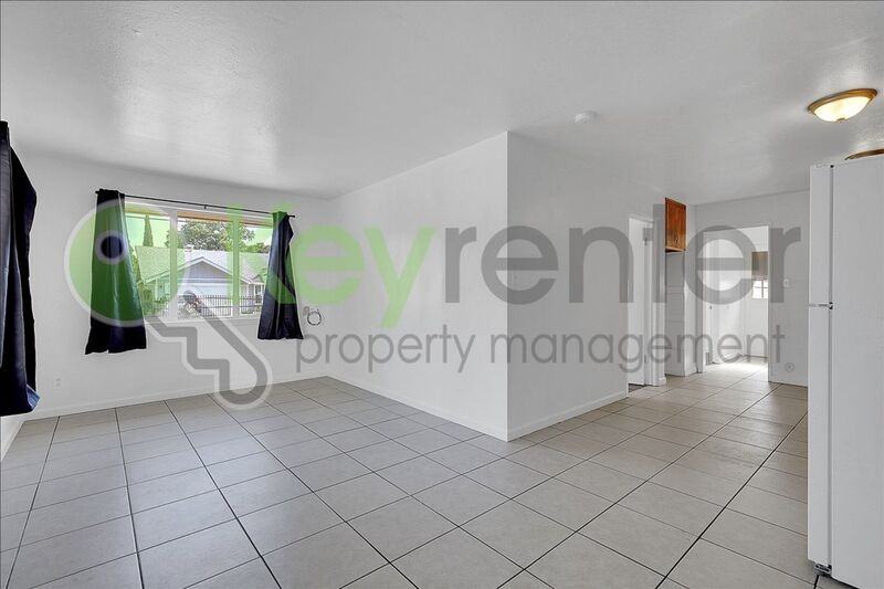 4806 Yosemite Ave #A - Photo 3 of 24