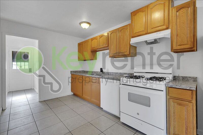 4806 Yosemite Ave #A - Photo 7 of 24