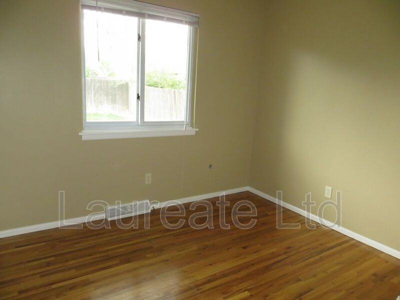788 S Wheeling St - Photo 3 of 9