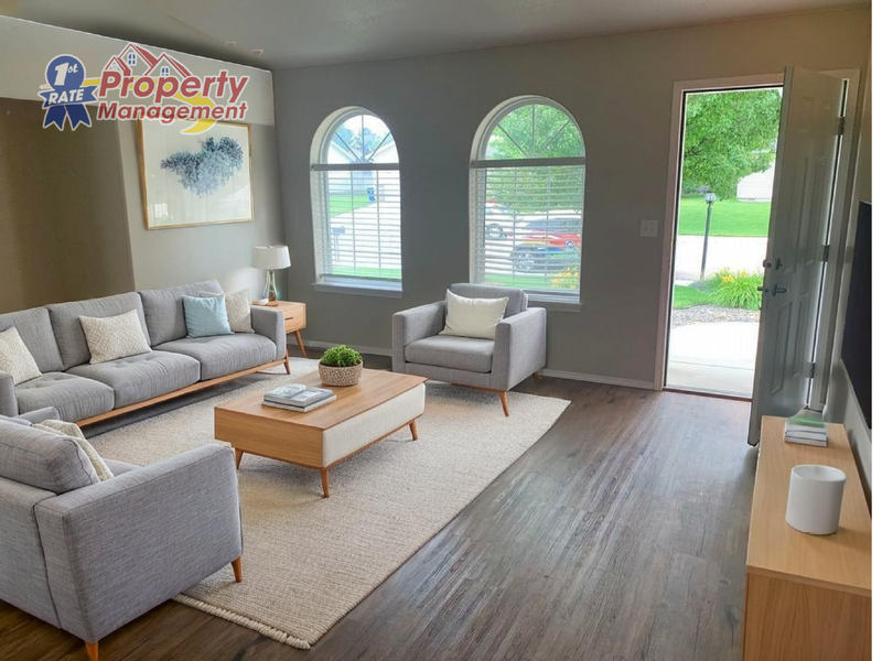 3316 Coachman Ct - Photo 2 of 30