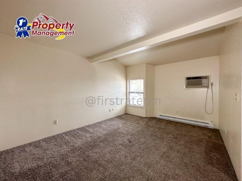 1680 N Phillippi St #216 - Photo 5 of 21