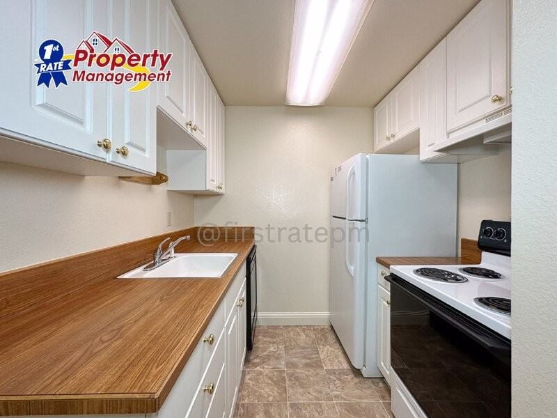 1680 N Phillippi St #216 - Photo 7 of 21