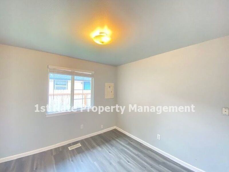 1221 S Elder St #A - Photo 4 of 17