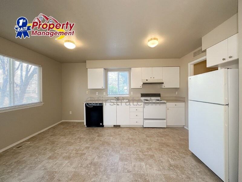 764 W Alden Dr - Photo 5 of 20