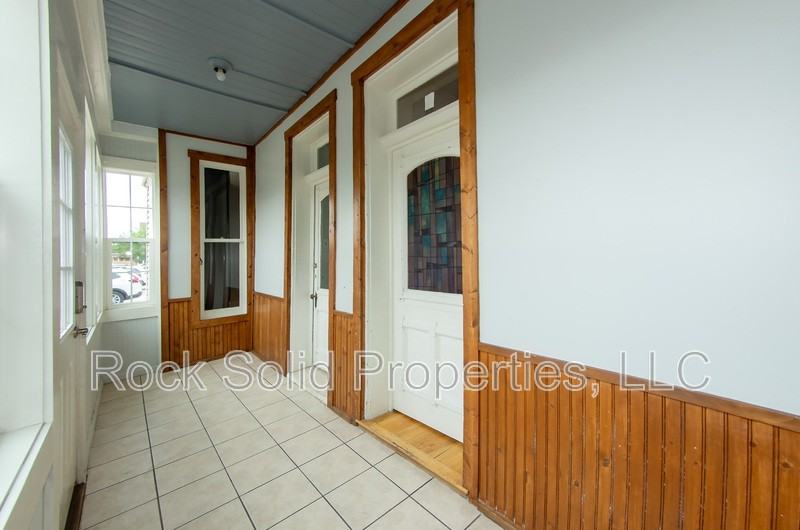 1717 House Ave - Photo 3 of 35