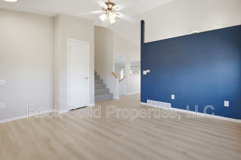 4804 Saddleback Dr - Photo 4 of 28