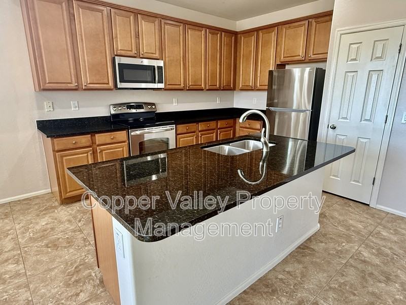 5511 W Desperado Way - Photo 2 of 18