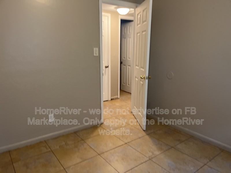 7222 E Emma St - Photo 7 of 11
