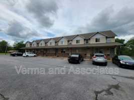 featured image of 192 Fair St #198