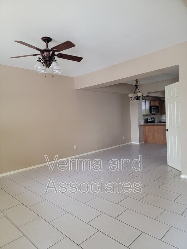 192 Fair St #198 - Photo 2 of 37