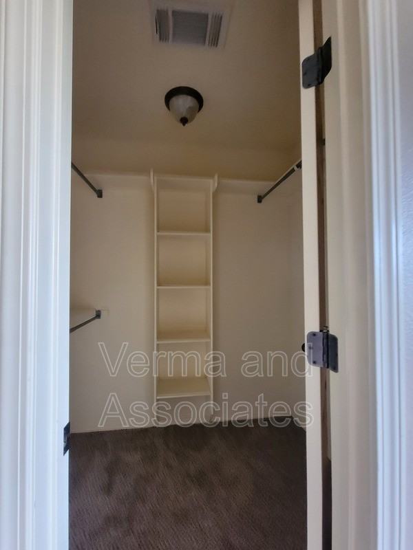 192 Fair St #198 - Photo 6 of 37