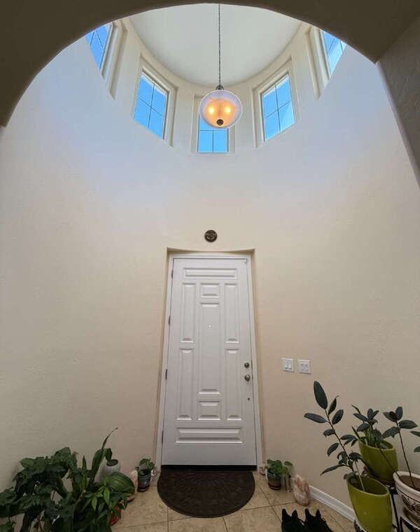 2595 E Ebony Dr - Photo 3 of 36