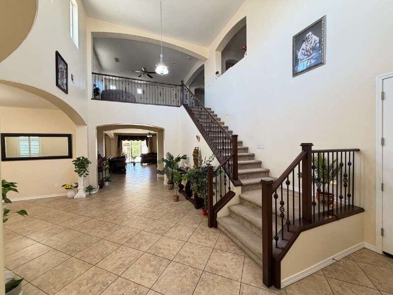 2595 E Ebony Dr - Photo 4 of 36