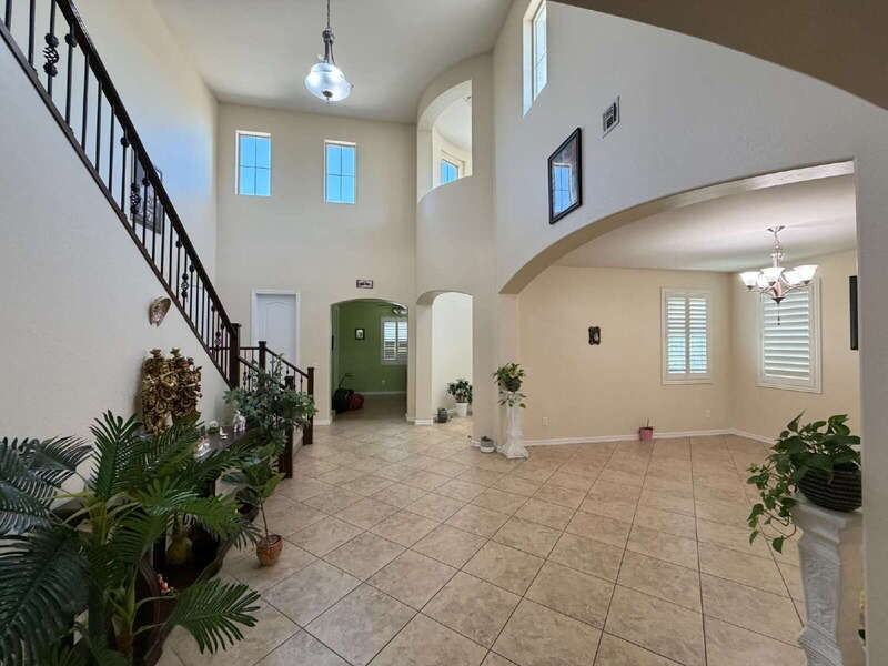 2595 E Ebony Dr - Photo 5 of 36