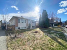 featured image of 815 Martin Ave