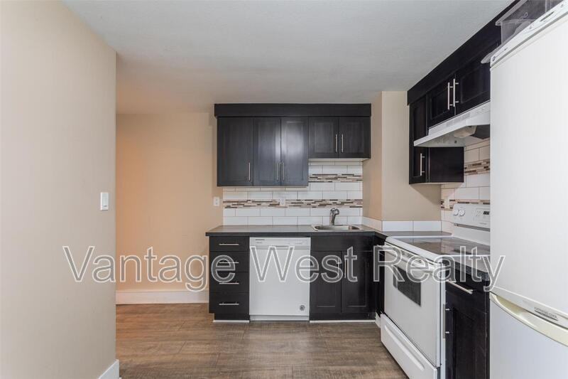 815 Martin Ave - Photo 2 of 9