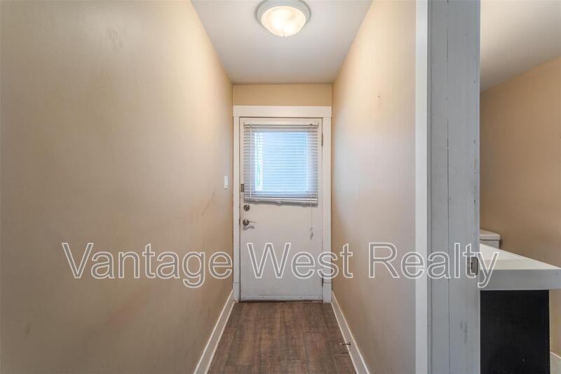 815 Martin Ave - Photo 5 of 9