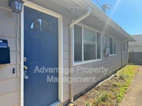 1015 Nw 26th St - Photo 1 of 1
