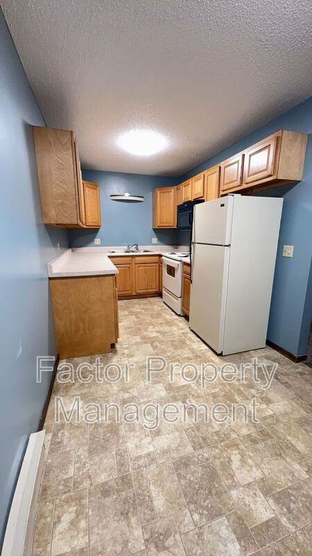 418 Allan Ave #1 - Photo 4 of 15